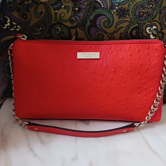 NWOT Kate Spade Red Ostrich Embossed Shoulder Bag, Gold Chain Strap - Picture 4 of 12